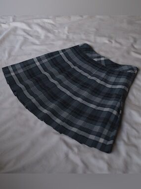 Aritzia Sunday Best Plaid Pleated Mini‎ Tennis Skirt Dark Green Navy Size 0